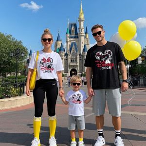 2025 Summer Parent-child Clothing Family of Four Mother and Son Father and Daughter Disney Casual High-end Fashion T-shirt Top