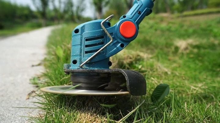 Makita electric best sale grass trimmer