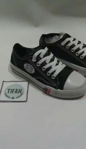 SEPATU SERAGAM SEKOLAHTKSDSMPSMA ENB LC TALI PROMO TERLARIS SEPATU OLAH RAGA
