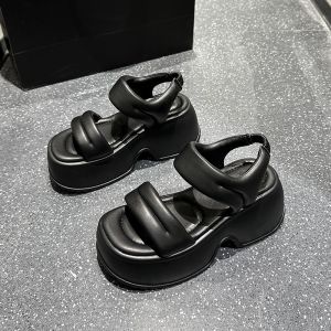 Small Size Womens Sandals 2024 New Fairy Style Thick Heel Heightening Beach Shoes Cute Low Top Glueing Process PU Insole