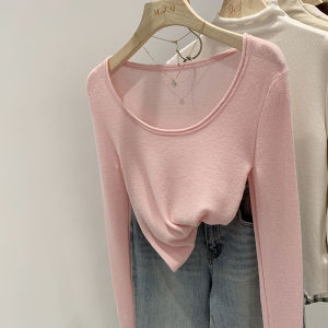 เสื้อยืดคอกลมแขนยาวทรงสลิมฟิตสำหรับผู้หญิง ฤดูใบไม้ผลิและฤดูใบไม้ร่วง เสื้อถักสีลูกกวาด แฟชั่นสตรีท ลำลอง สไตล์เกาหลี