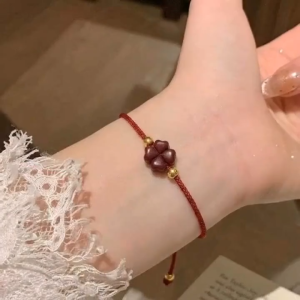 Manilago Handmade Adjustable Red String Bracelet Lucky Amulet Wristband Good Fortune Protection Red Rope Jewelry Gift for Couples Women Men