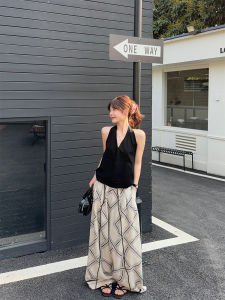 ชุดเสื้อกั๊กคอวีสีดำหรูหรา ชุดสองชิ้น ชุดทำงานลำลองฤดูร้อน กระโปรงยาว ชุดวันหยุดสำหรับผู้หญิง ชุดแฟชั่นลำลอง