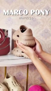 Marco  รุ่น MH9026 สำหรับผู้ชายและผู้หญิง รองเท้าสลิปออน รองเท้าลำลอง สินค้าใหม่ EVA กันลื่น กันน้ำ ระบายอากาศได้ดี