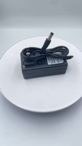 Sạc Pin 3S 2A 12.6V - 2A dùng cho Pin Li-ion (Lithium-ion)  Có Đèn Báo Đầy Pin