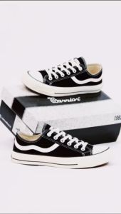 SEPATU WARRIOR VENUS LOW CUT SEPATU CANVAS PRIA DAN WANITA WARNA HITAM