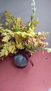 Lọ Hoa Rong Xốp Cắm Sẵn – Sắc Màu Nhẹ Nhàng Cho Không Gian Thêm Lung Linh