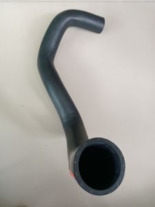 SELANG RADIATOR TAFT F-50 BAWAH ( HARGA 1 PCS)