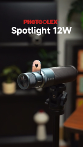 Photoolex 12W Photography Flashlight Pro Set Full Color Adjustable LED Video Light with Digital Display Portable Photography Fill Light for Vlog Portrait Live Streaming Content Creation