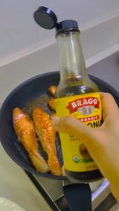 (แถมเกลือชมพู)Bragg Organic Coconut Liquid Aminos (ซอสปรุงรสจากมะพร้าว) 296 ml