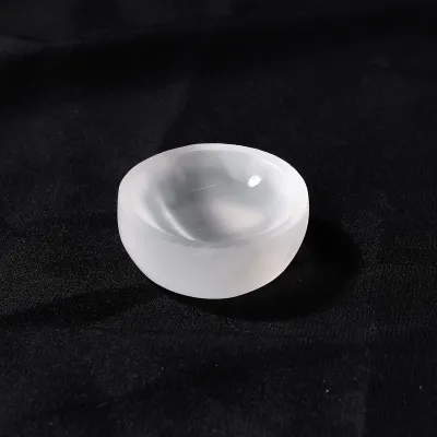 1pc Natural Stone Sculpture White Selenite Bowl Shape Crafts Witchcraft Crystal Carving Energy Gem Summer home kitchen decor