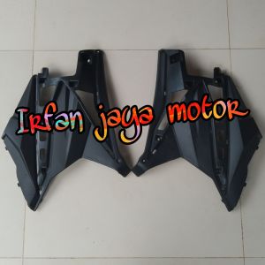 Cover sambungan body samping cover body side L R Honda beat new led deluxe street k1a 2020 2023