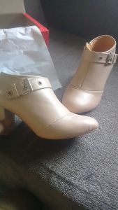 Sepatu Boots Wanita Dewasa Impor Terbaru Heels Tinggi 7cm Hak Tahu SBR 703 Bahan Kulit Sintetis