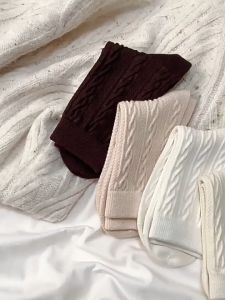 Kaos Kaki Wanita Japanese Solid Color Twist Lolita Women Socks KSCH58