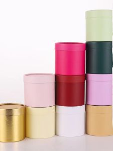 Red Gold Small Round Bucket Flower Arrangement & Fresh Flowers Gift Box: Handheld Floral Design Packaging