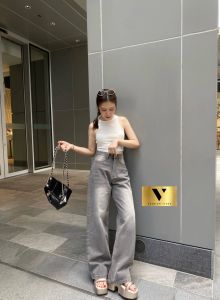 กางเกงยีนส์ขากระบอกใหญ่สีใหม่ ผ้าเกรดพรีเมี่ยมไม่ยืดนุ่มใส่สบาย ฟอกแต่งเฟดหน้าขา สีฟอกโทนใหม่เกาหลีสุดๆ🇰🇷 Chuu Jeans Size : S M L XL 2สี : เทา น้ำตาล