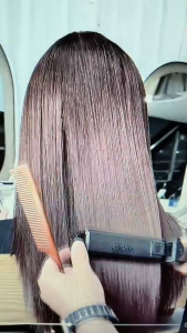 G2 professional salon-grade straightening treatment creates smooth and shiny straight hair.