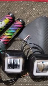 PROMO PAKET 5IN1 2 PCS LAMPU DAYMAKER 2 LENSA + SAKLAR ON ON OF STANG + VISOR SEPEDA BMX KARBON + HANDGRIP PELANGI SEPASANG