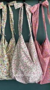 กระเป๋าลายดอกไม้ เถาวัล กระเป๋าสวยๆ 💐🍃 - กระเป๋าลายดอกไม้ สุขสยาม เถาวัล กระเป๋าสวยๆ