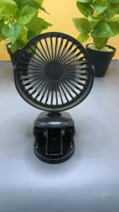 จัดส่งทันที พัดลมหนีบ พัดลมขนาดเล็กแบบชาร์จ USB พัดลมพกพา พัดลมขนาดเล็กแบบเขย่าหัว พัดลมขนาดเล็กสำหรับหอพัก สำนักงาน พัดลมขนาดเล็กแบบแขวนผนัง