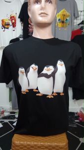 Kaos Pria 3 Dimensi Motif Animasi Pinguin Madagaskar Tshirt Oblong Katun 24s H0227 By Hans & co