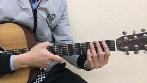 Instrumen Universal Jari Expander Akord Gitar & Aksesori