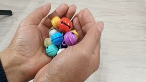 Cat Dog Collar BellsJingle Bell for Cat CollarDog Collar CharmsColourful Pet Small Bells with ClaspsPet Collar AccessoriesFestival Party DIY Crafts Decoration