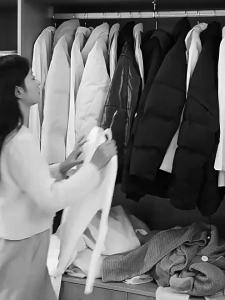 Vacuum Clothes Cover Transparent Compression Coat Bag Hanging for Wardrobe Organizers 衣服 压缩收纳袋