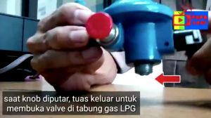 BLUE GAZ ORIGINAL Paket Hemat Selang Dan Regulator BLUE GAZ