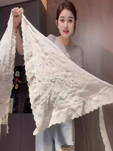 GUOQI | Asymmetric Lace Embroidered Skirt