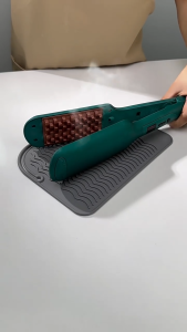 Silicone Heat‑Resistant Pouch Mat Non‑Slip Travel Heat Guard For Hair Curler & Flat Iron Alas Penebat Haba Pengeriting Rambut
