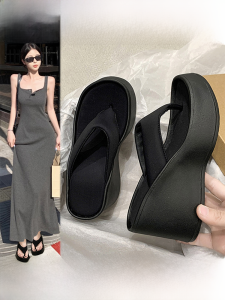 Womens Wedge Flip Flops Summer Thick Bottom High Heels Outdoor Wearable Platform Slip-On Padded Flat Sandals Trendy Slip-On Shoes