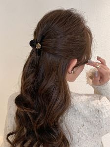 Elegant Black Mini Hair Clip Womens Stylish Hair Accessories Fresh out New 2023 Winter Collection Fashionable Hair Grips