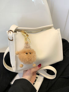 Fashionable Minimalist Shoulder Bag Large Capacity Commuter Bag Womens 2025 Spring Summer New Style Pillow Shaped Handbag