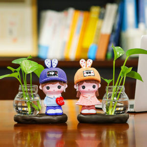 Living Room Decorative Couple Dolls Cartoon Resin Ornaments Moving Gift Soft Cute Nordic Style Home Decoration Bedroom Items