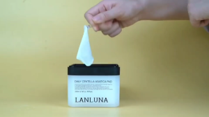 (ลันลูนา) LANLUNA โทนเนอร์แพด แผ่นสี่เหลี่ยม 2 สูตร ผลัดเซลล์ผิว และ เติมความชุ่มชื้นให้ผิว ลันลูนาโทนเนอร์แพด บำรุงผิว TONER PAD