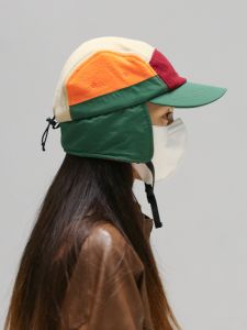 อินเทรนด์ บล็อกสีตุ๊กตาป้องกันหูหมวก Duckbill สําหรับผู้ชายและผู้หญิงขี่จักรยานกลางแจ้งและปีนเขา อุ่น หมวกสําหรับ ฤดูใบไม้ร่วง และ ฤดูหนาว