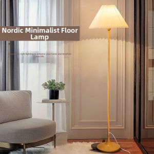 HENGPai | Wooden Shade Rattan Line Floor Standing Light