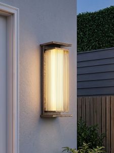 MARTINI | Solar Powered Outdoor Wall Light