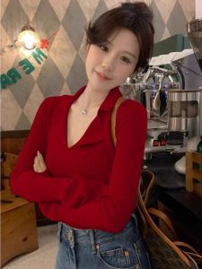 สลิมฟิต แขนยาว คอวี เสื้อฐาน ผู้หญิง ฤดูใบไม้ร่วง ฤดูหนาว ทันสมัย เสื้อสเวตเตอร์ถัก ชุดชั้นในคริสต์มาสปีใหม่ เสื้อท่อนบน