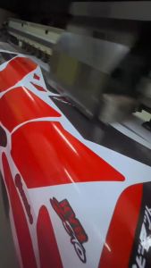 (COD) Terbaru Decal Stiker Honda Beat Karbu Full Body Sticker Skotlet Variasi Beat 2008 2009 2010 2011 2012 Fullbody Desain Gradasi Warna Polos Grafis Racing Minimalis Kanji Hayabusa Katana Jepang Speedhunters Mugen Power MD.MDMS.20 Free Stiker Sponsor