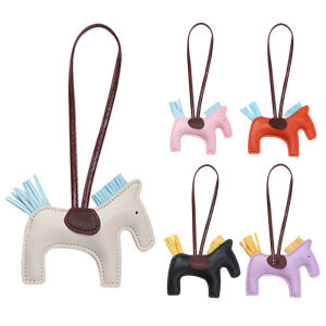 Fashion Leather Cute small Horse pendant Car Keychain Handmade Pony Car Key Pendant Chains Women Bag decoration Girl Gift