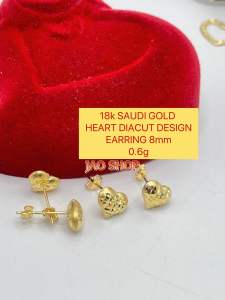 18k SAUDI GOLD STUD DIACUT HEART EARRING