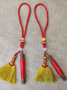 Wild Peach Wood Branch Childrens Bed Head Baby Soothing Sleep Pregnant Women Infant Carriage Small Broomstick Handcrafted Wood Carving