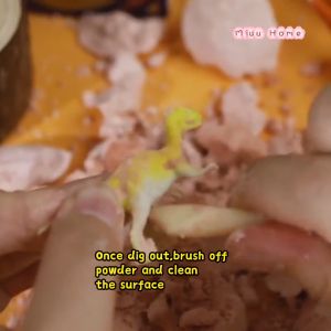 Dinosaur Egg Dig Excavation Clay Educational Toys For Kids Dinosaur Science Toy Telur Dinosaur Mainan Budak Lelaki 恐龙蛋