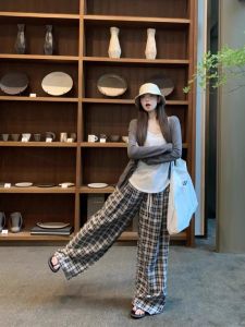 Ladies Lazy Style Knitted Set White Vest Plaid Wide Leg Pants V-Neck Long Sleeve Suit Summer Commute Fashion Three-Piece Suit