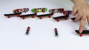 1/3/5PCS Fingerboard Set Finger Alloy Stent Professional Mini Skateboard Kid Toys Skate Board Toy Cool Sports Plastic Creative