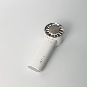 พัดลมทำความเย็นมินิ 3 แบบ มือถือ ตั้งโต๊ะ และคล้องคอ