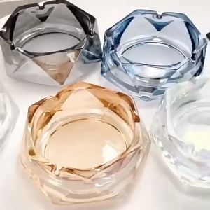 Modern Glass Ashtray Creative Round Glass I Ashtray Design For Your Home Living Creative Crystal Ashtray Simple Nordic Style Ashtrays Portable Ashtrays Desk Accessories Home Furnishing Decoration Car Ashtrays