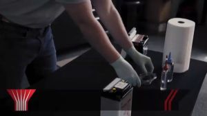 BATERI YUASA YB 9L-B BENELLI 125 SCOOTER/BSA ROCKET 750/HONDA CMX250C/KAWASAKI H1 SERIES